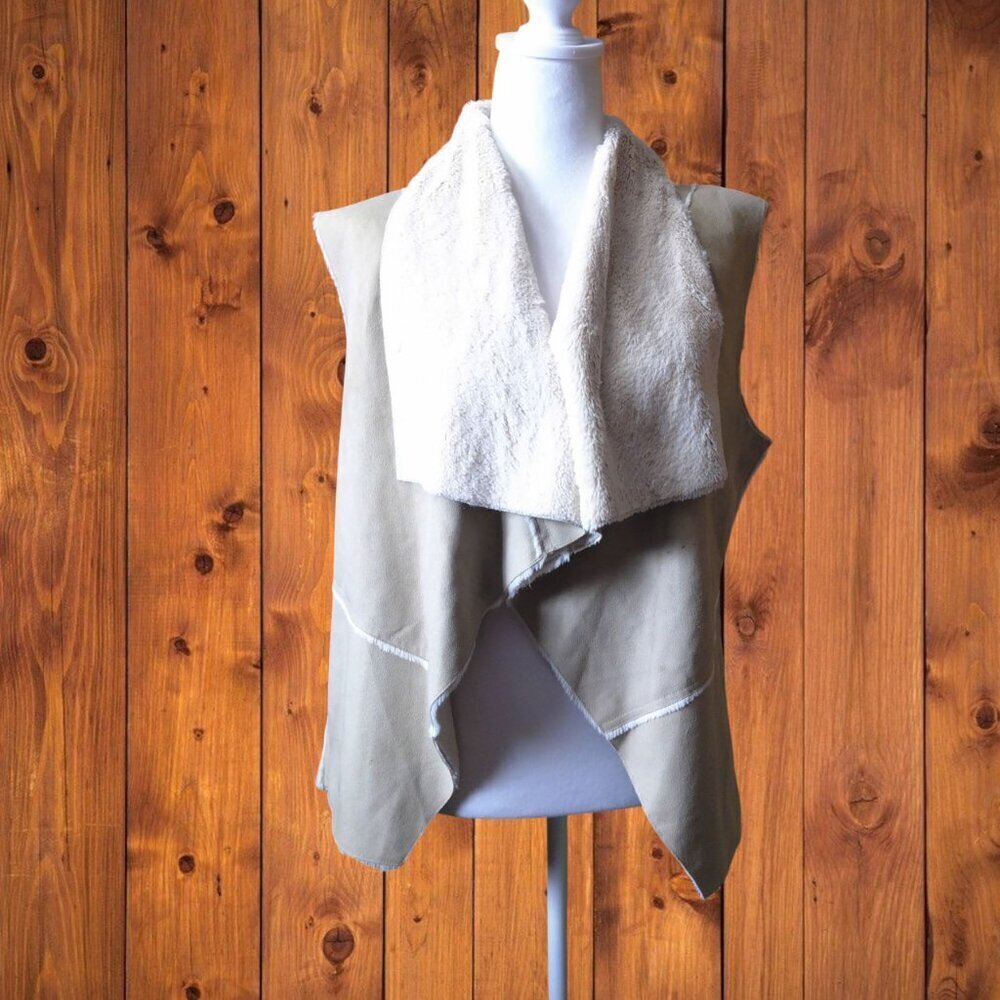 Bishop + Young Tan Faux Suede/Fur Open Front Vest Casual Neutral Size Small